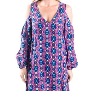 FIRESIDE SPARK GABBY V NECK DRESS